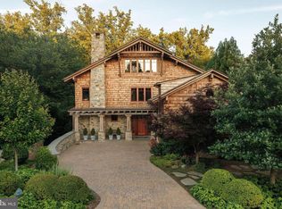 2155 Dunmore Ln NW, Washington, DC 20007