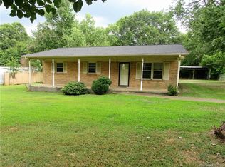 110 Pine Dr, Polkville, NC 28150