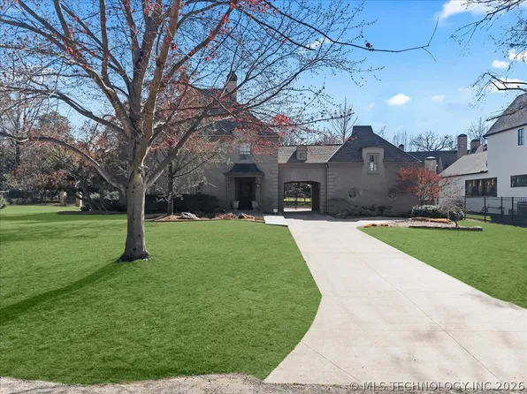 2216 E 29th St, Tulsa, OK 74114