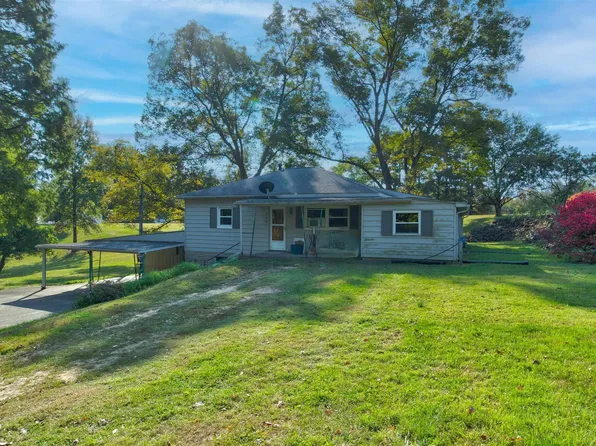 520 Center St, Rockport, IN 47635