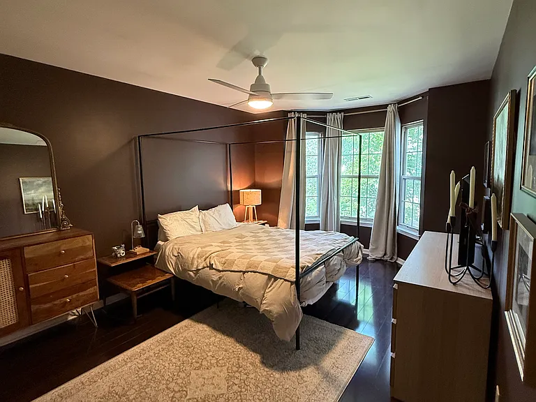 4002 Waltham Ct — Photo 11