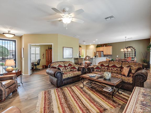 4th image of 22818 N Arrellaga Dr