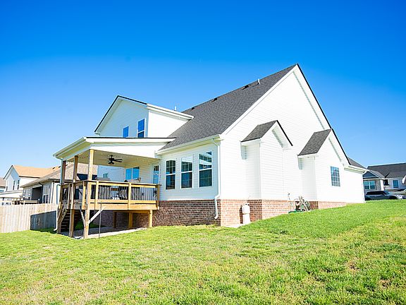 4th image of 368 Wingfield Dr