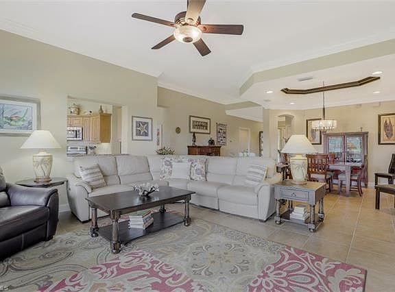 3rd image of 10321 Autumn Breeze Dr APT 102