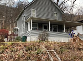 40 W School St, Galeton, PA 16922