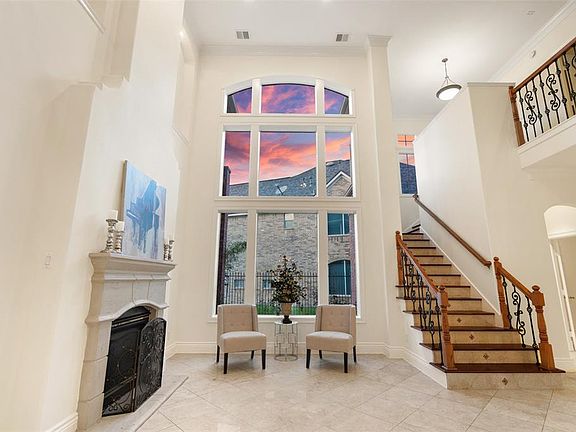 5th image of 5210 Hadfield Ct