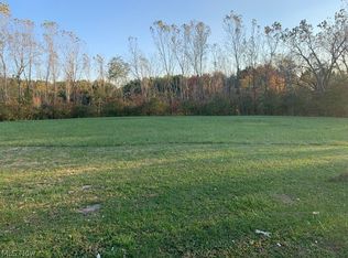 Jaeger Rd, Lorain, OH 44053