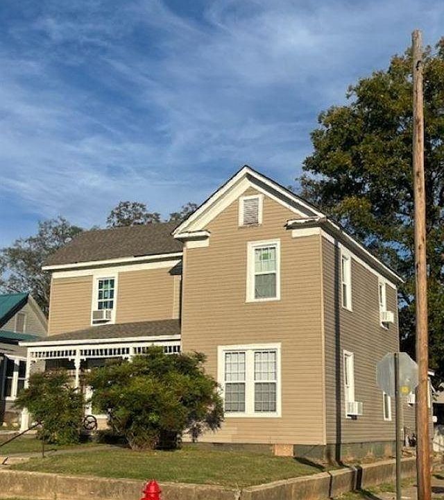 1st image of 500 Annapolis Ave