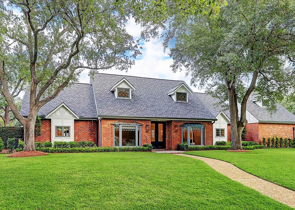 1st image of 502 Hunterwood Dr