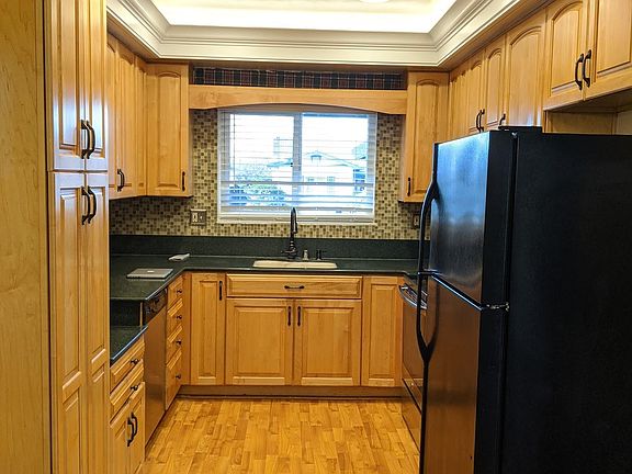 5th image of 2654 Olivestone Way