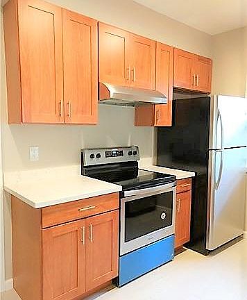 4th image of 16225 NE 30th St