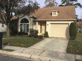 1600 Lacebark Rd, Toms River, NJ 08755