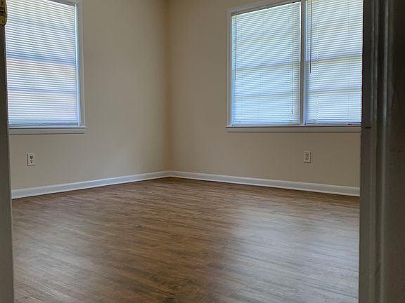 5th image of 516 Brannen St