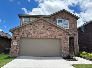 5718 Roadhouse Dr, Forney, TX 75126