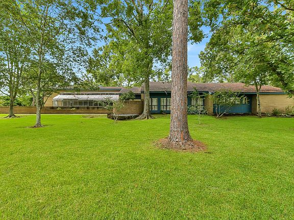 2nd image of 1102 Cowards Creek Dr