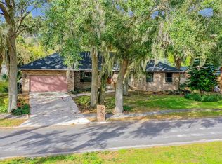 2107 Herndon St, Dover, FL 33527