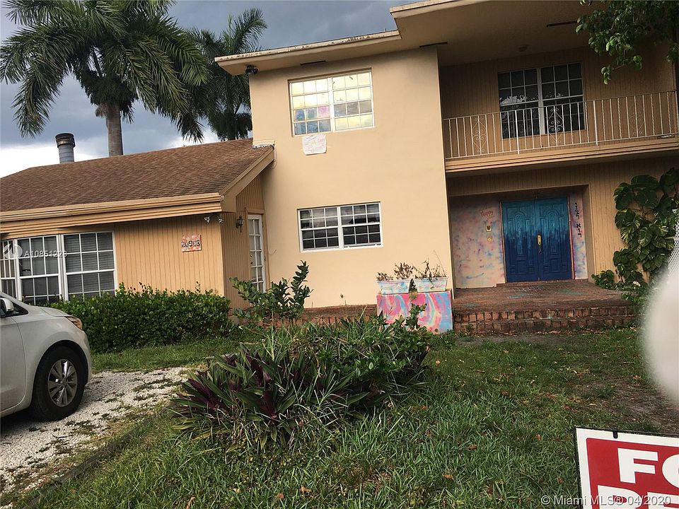 1st image of 20903 NE 26th Ave #1