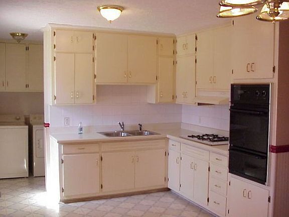 5th image of 312 Alvey Dr