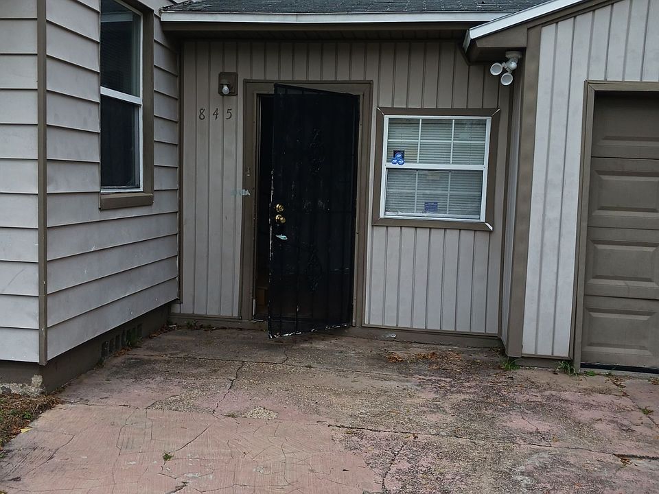1st image of 845 Cornwallis Dr