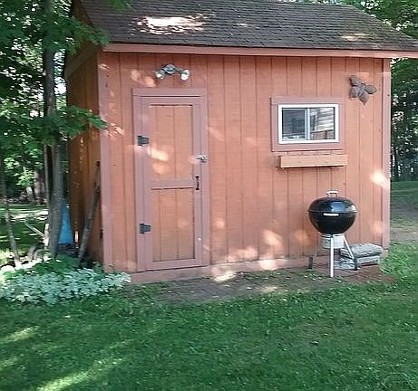 Shed