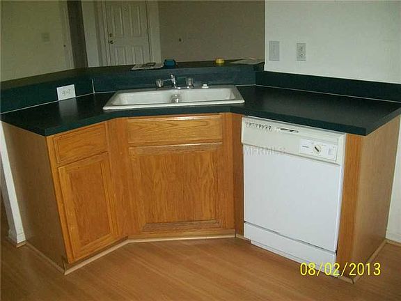 5th image of 2448 Saint Augustine Blvd