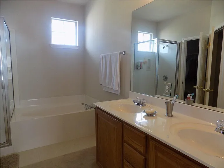 11000 Anderson Mill Rd #29 — Photo 19