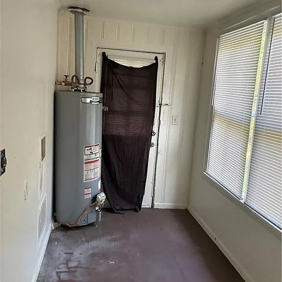 266 Burton Ave — Photo 8