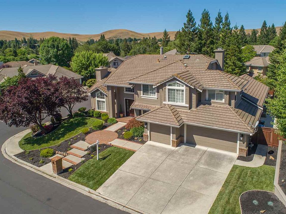 1st image of 176 Alta Vista Way