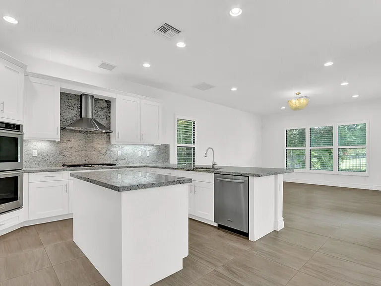 16590 Germaine Dr — Photo 16