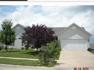 2040 Williamstown Dr, Saint Peters, MO 63376