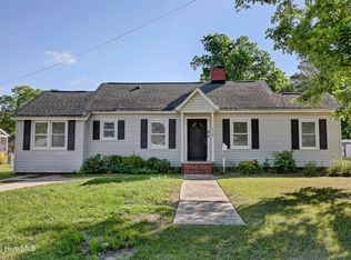 118 Queens Rd, Jacksonville, NC 28540