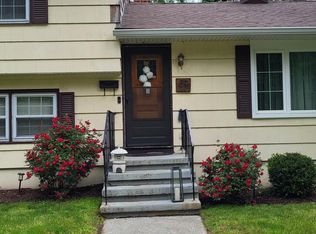 59 Jennings Ave, Bridgeport, CT 06610