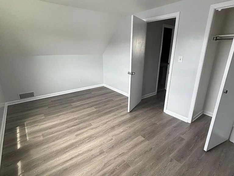 41 Messenger Ln — Photo 16