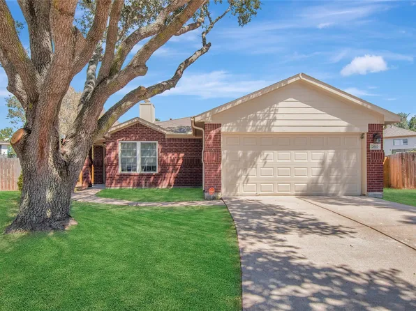 2611 Desert Sage Dr, Katy, TX 77449