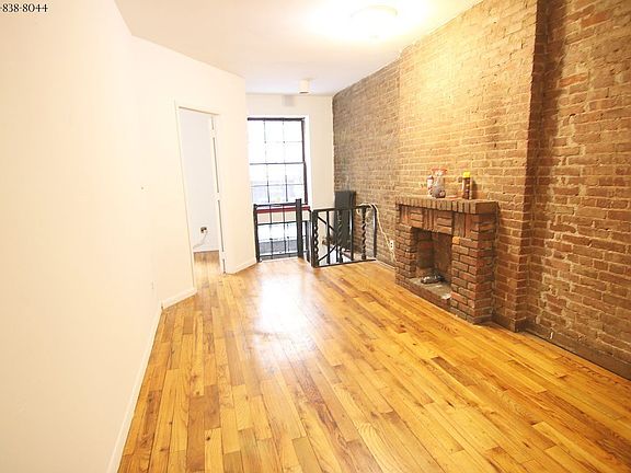 5th image of 15 W 82nd St APT A