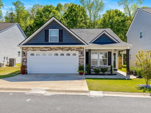 463 Timberwood Dr, Woodruff, SC 29388