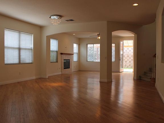 3rd image of 1041 Dorado Way