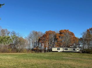 734 Main St, Clinton, ME 04927