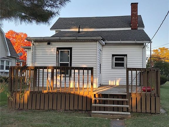 3rd image of 849 Hobson St