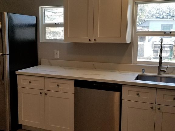 2nd image of 126 N 7th St #3