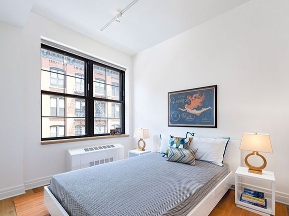 4th image of 30 Washington St APT 5D