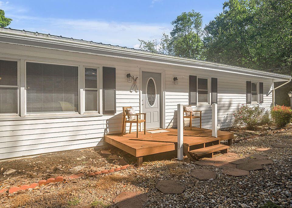 1st image of 662 Bryants Camp Rd