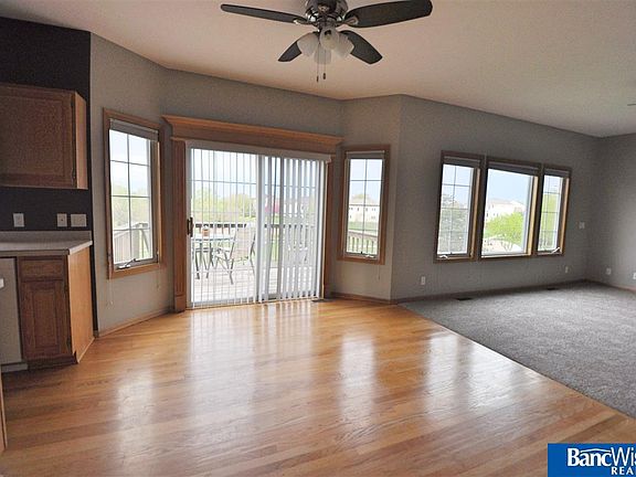 4th image of 7559 Brummond Dr