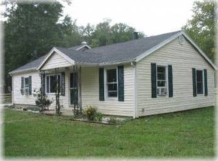 649 Ward Koebel Rd, Oregonia, OH 45054