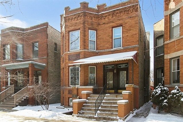 1st image of 3626 N Oakley Ave