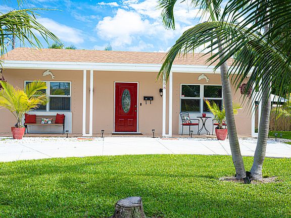 3rd image of 958 Paseo Palmera