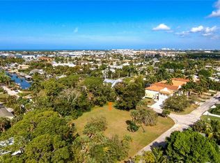 1780 Carlton Ave, Naples, FL 34112