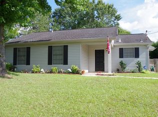 9621 Royal Woods Dr N, Mobile, AL 36608