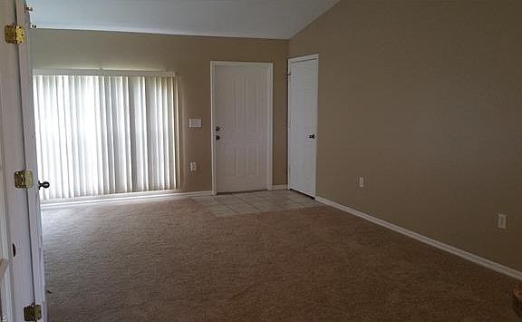 5th image of 480 NE 3rd Ct