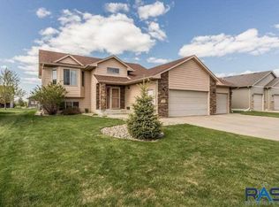 7508 W 65th St, Sioux Falls, SD 57106